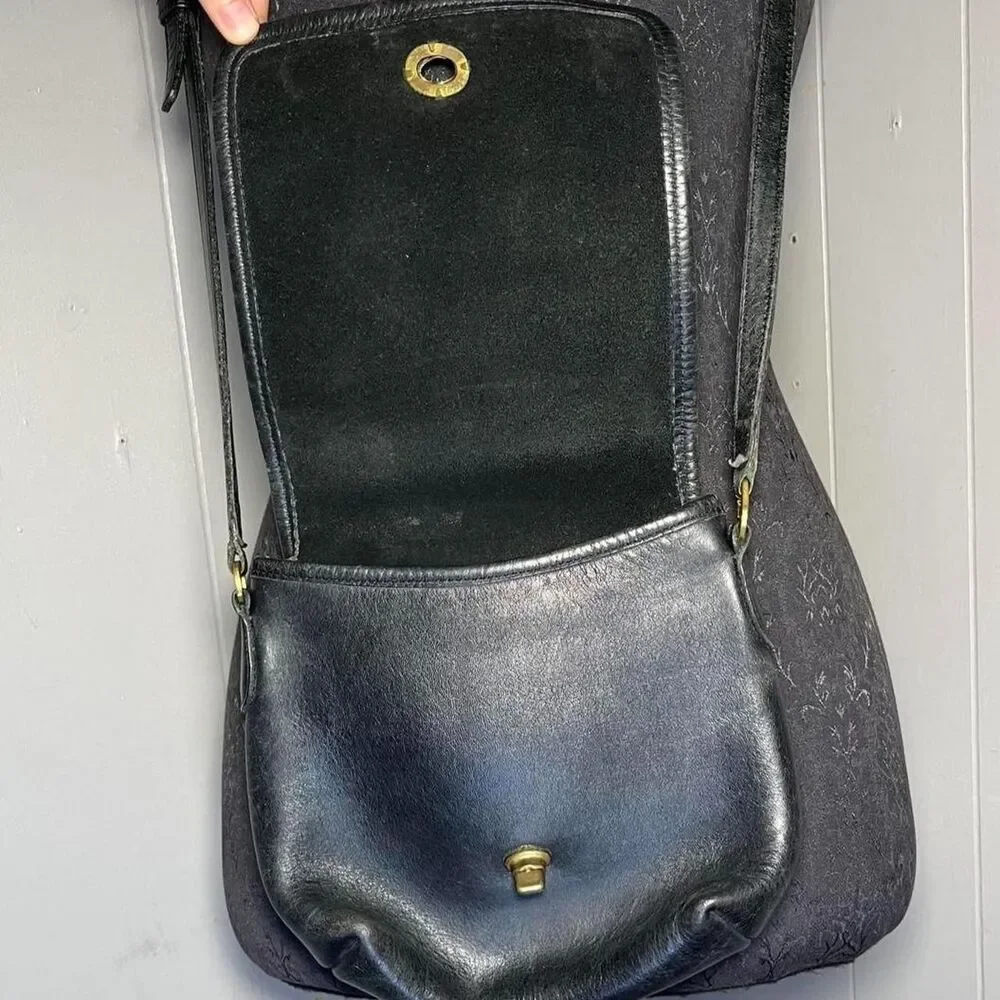 Coach vintage legacy